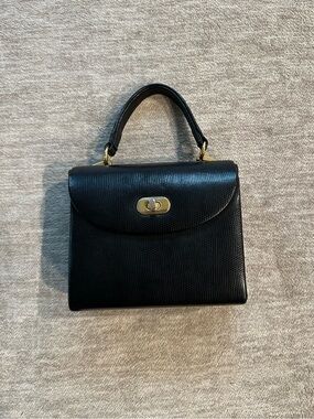 Vintage Black Leather Classic Black Top-Handle Lady Bag
